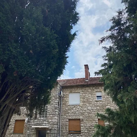 Apartment Apartman Bileca *